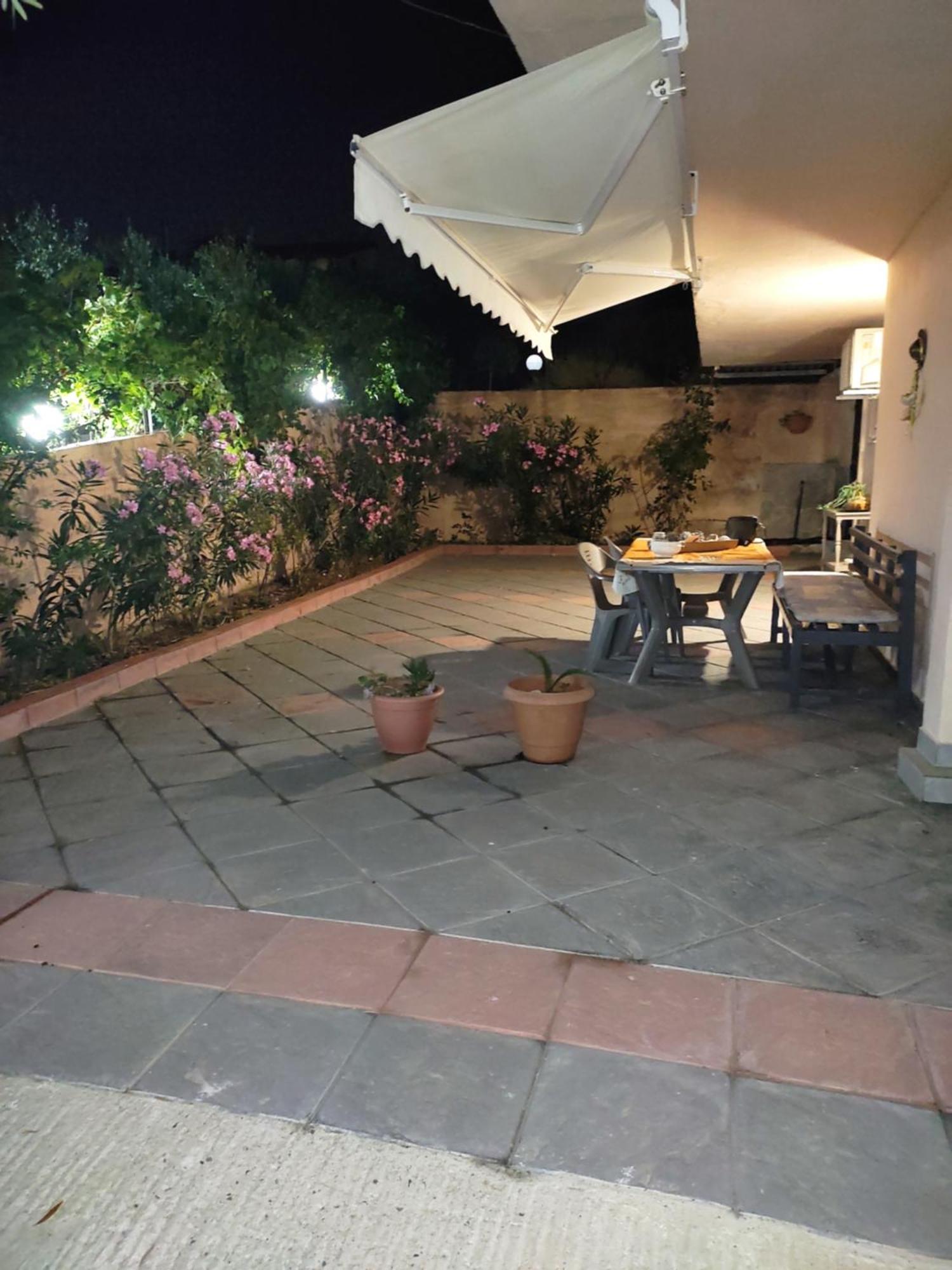 Georgia'S Apartment Palioura Bagian luar foto